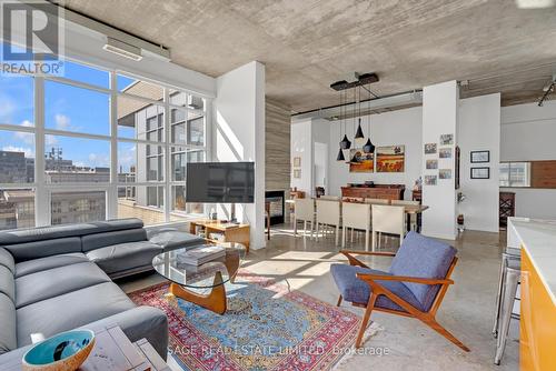 Ph1103 - 23 Brant Street, Toronto, ON - Indoor Photo Showing Living Room