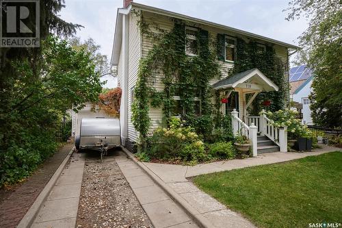 719 9Th Avenue N, Saskatoon, SK - Outdoor