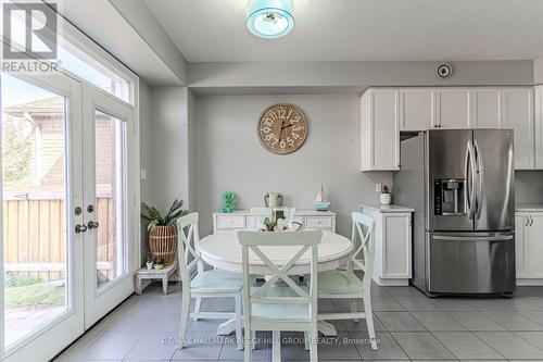 82 Nathan Crescent, Barrie, ON - Indoor Photo Showing Dining Room