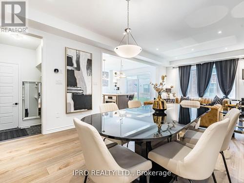 1406 Lobelia Crescent, Milton, ON - Indoor Photo Showing Dining Room