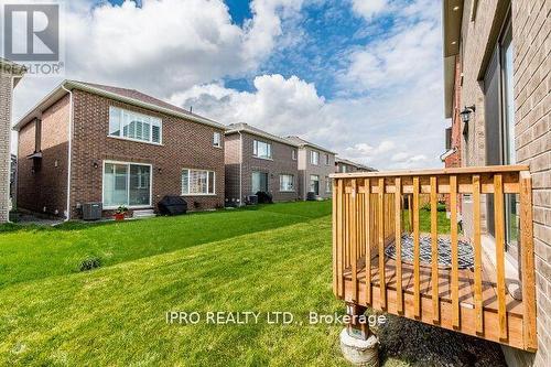 1406 Lobelia Crescent, Milton, ON - Outdoor