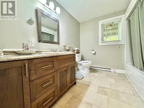 11 Old Briton Crescent, Lewisporte, NL - Indoor Photo Showing Bathroom