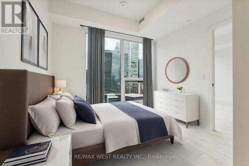 2407 - 15 Mercer Street, Toronto, ON - Indoor Photo Showing Bedroom