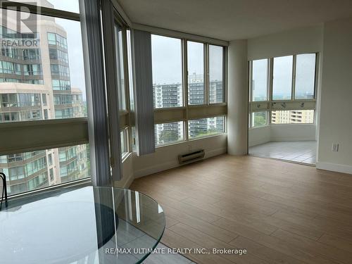 1410 - 3233 Eglinton Avenue E, Toronto, ON - Indoor Photo Showing Other Room