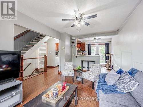 70 Slater Crescent, Ajax, ON - Indoor Photo Showing Living Room