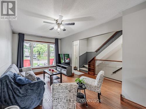 70 Slater Crescent, Ajax, ON - Indoor Photo Showing Living Room