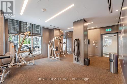 725 - 9 Mabelle Avenue, Toronto, ON - Indoor Photo Showing Gym Room