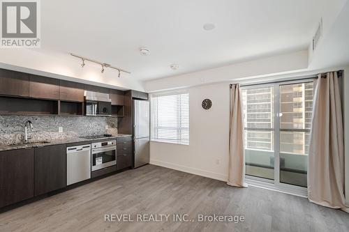 725 - 9 Mabelle Avenue, Toronto, ON - Indoor Photo Showing Kitchen With Upgraded Kitchen