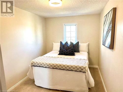 214 Red Clover Court, Kitchener, ON - Indoor Photo Showing Bedroom