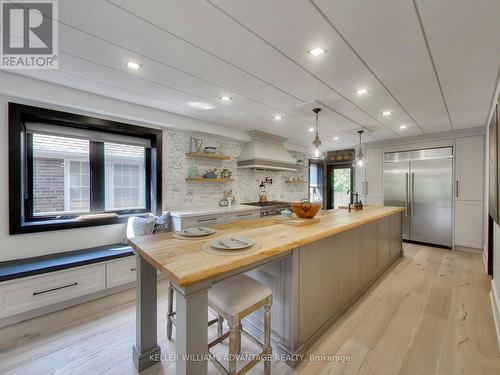 854 Royal York Road, Toronto, ON - Indoor Photo Showing Kitchen