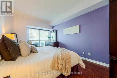 1618 - 2111 Lake Shore Boulevard W, Toronto, ON - Indoor Photo Showing Bedroom