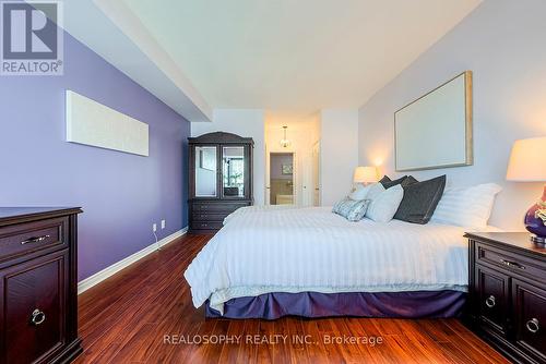 1618 - 2111 Lake Shore Boulevard W, Toronto, ON - Indoor Photo Showing Bedroom