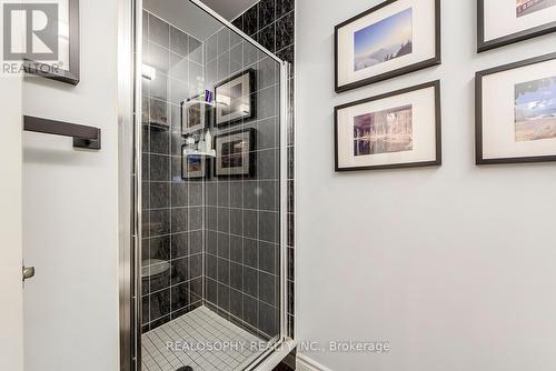 1618 - 2111 Lake Shore Boulevard W, Toronto, ON - Indoor Photo Showing Bathroom