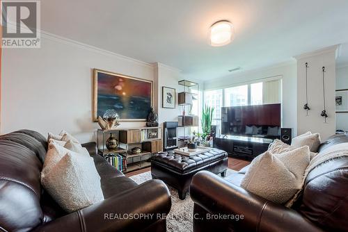 1618 - 2111 Lake Shore Boulevard W, Toronto, ON - Indoor Photo Showing Living Room