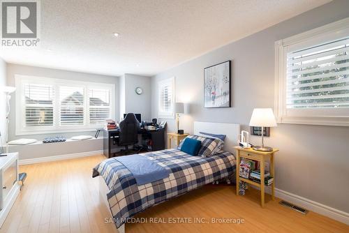 1645 Clark Boulevard, Milton, ON - Indoor Photo Showing Bedroom