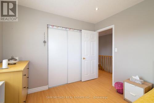 1645 Clark Boulevard, Milton, ON - Indoor