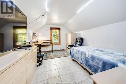 2307 Fraser Avenue, Windsor, ON - Indoor Photo Showing Bedroom