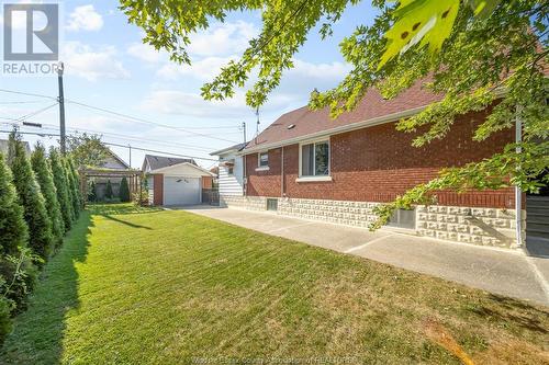 2307 Fraser Avenue, Windsor, ON - Outdoor