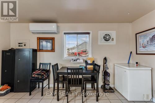 4402 Baseline Road, Georgina, ON - Indoor Photo Showing Dining Room