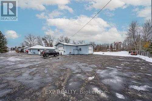 4402 Baseline Road, Georgina, ON - Outdoor