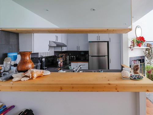 Kitchen - 3 Rue Berlioz, Montréal (Verdun/Île-Des-Soeurs), QC - Indoor Photo Showing Kitchen