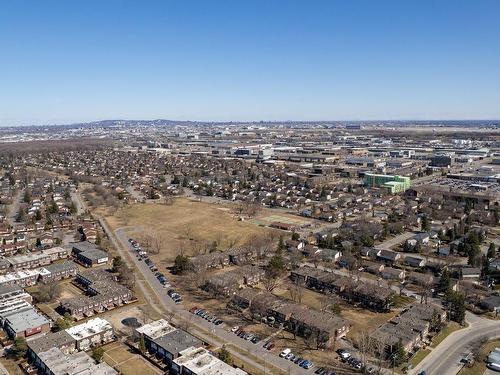 Aerial photo - 210-3633 Boul. Des Sources, Dollard-Des-Ormeaux, QC - Outdoor With View