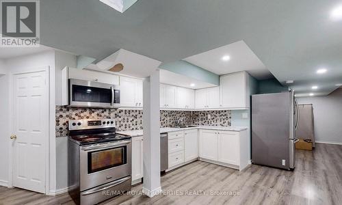 Bsmt - 763 Shanks Heights, Milton, ON - Indoor Photo Showing Kitchen