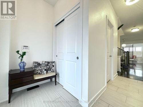 170 Dariole Drive, Richmond Hill, ON - Indoor Photo Showing Other Room