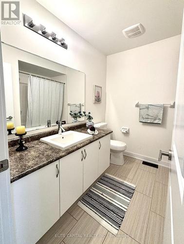 170 Dariole Drive, Richmond Hill, ON - Indoor Photo Showing Bathroom