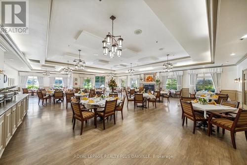 2115 - 100 Burloak Drive, Burlington, ON - Indoor Photo Showing Dining Room