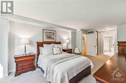 3105 Carling Avenue Unit#B-1, Ottawa, ON - Indoor Photo Showing Bedroom