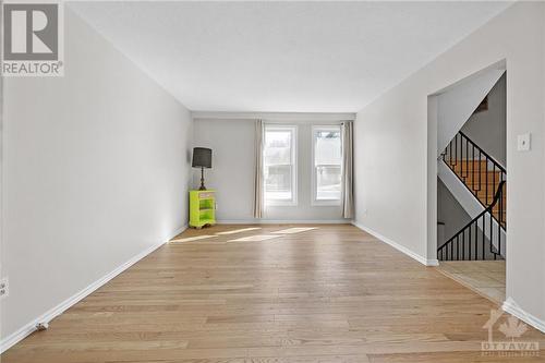 29 Meadowbank Drive, Ottawa, ON - Indoor Photo Showing Other Room