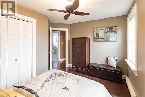 102 Pearltown Road, St. John’S, NL - Indoor Photo Showing Bedroom