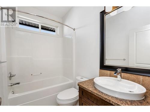 4406B 25Th Street, Vernon, BC - Indoor Photo Showing Bathroom