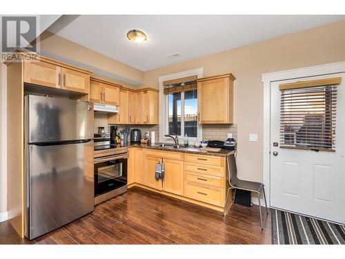 4406B 25Th Street, Vernon, BC - Indoor Photo Showing Kitchen With Double Sink