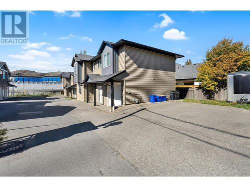 4406B 25Th Street, Vernon, BC - Outdoor