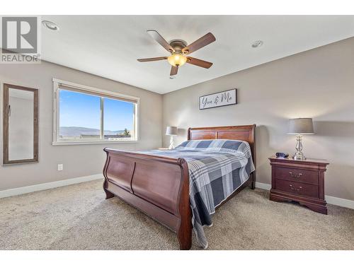 339 Arab Road, Kelowna, BC - Indoor Photo Showing Bedroom