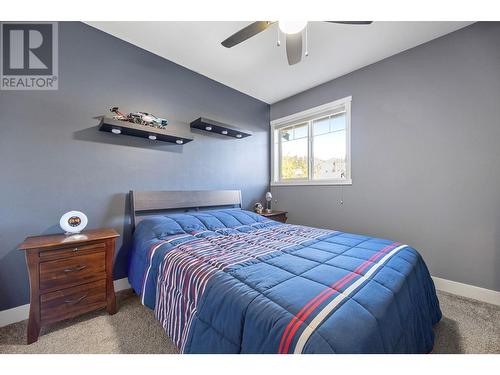 339 Arab Road, Kelowna, BC - Indoor Photo Showing Bedroom