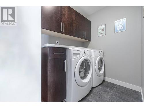 339 Arab Road, Kelowna, BC - Indoor Photo Showing Laundry Room