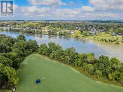 Walking distance to the Grand River - 