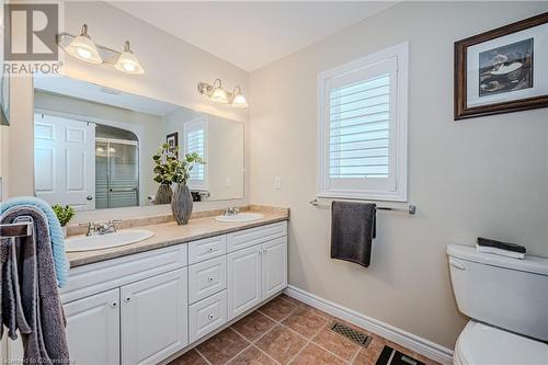 Primary Ensuite bathroom - 310 Lanark Street, Caledonia, ON - Indoor Photo Showing Bathroom