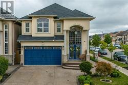 97 CHARTWELL Circle  Hamilton, ON L9A 0L4