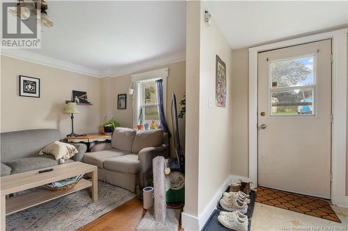 48 Union Street, Sackville, NB - Indoor Photo Showing Living Room