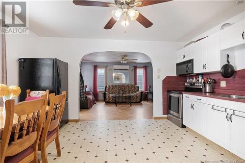 8239 Route 117, Black River Bridge, NB - Indoor Photo Showing Kitchen