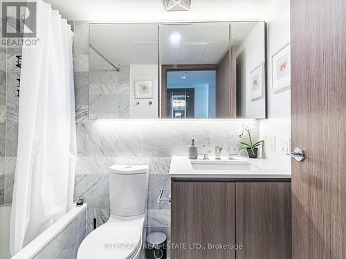 1509 - 17 Bathurst Street, Toronto, ON - Indoor Photo Showing Bathroom