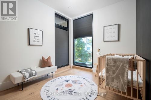 951B Greenwood Avenue, Toronto, ON - Indoor Photo Showing Bedroom