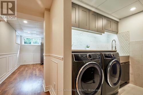 3 Wythenshawe Wood, Toronto, ON - Indoor Photo Showing Laundry Room