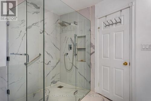 17 Edilou Drive, Toronto, ON - Indoor Photo Showing Bathroom