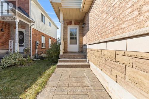 20 Slater Court, Hamilton, ON - Outdoor