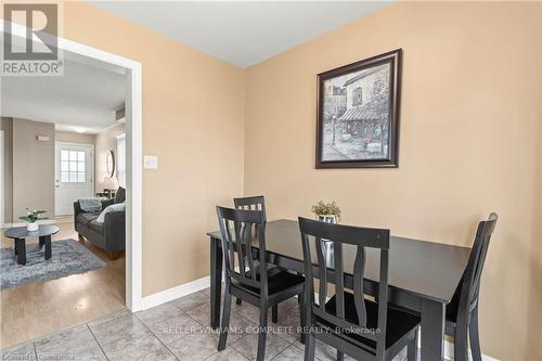 20 Slater Court, Hamilton, ON - Indoor Photo Showing Dining Room